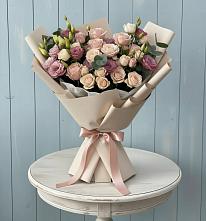 Букет цветов из:  Розы и Лизиантусы в Горки-8