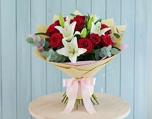 Букет цветов из:  Лилии и Розы в Горки-8