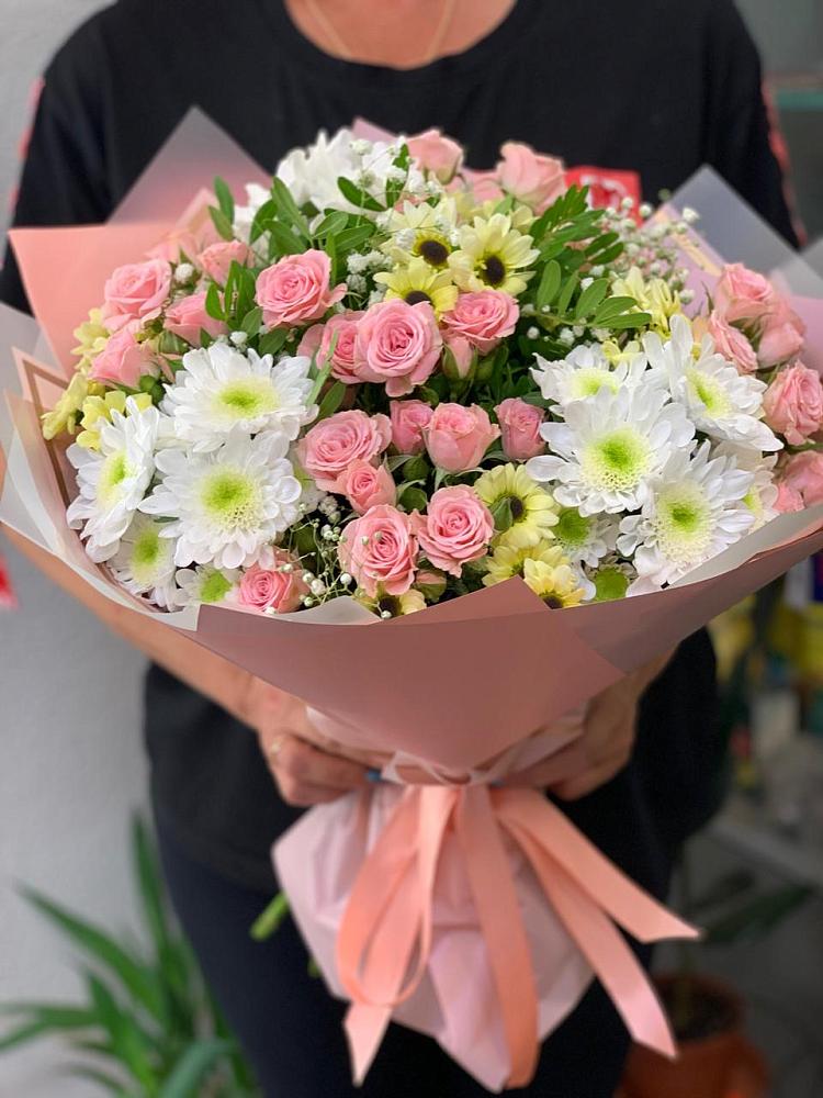 Букет цветов из: Розы и Хризантемы в Горки-8