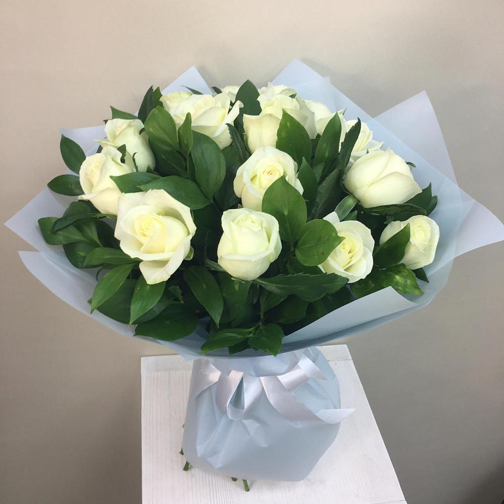 Букет 15 Белых роз Проуд в Горки-8