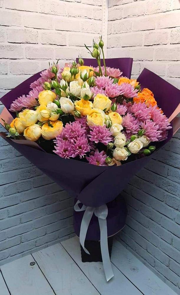 Букет цветов из: Хризантемы и Розы в Горки-8