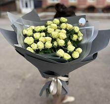 Букет Белые кустовые розы Солинеро в Горки-8