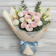 Букет цветов из:  Лизиантусы в Горки-8