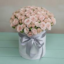 Цветочная композиция из Розы в шляпной коробке в Горки-8