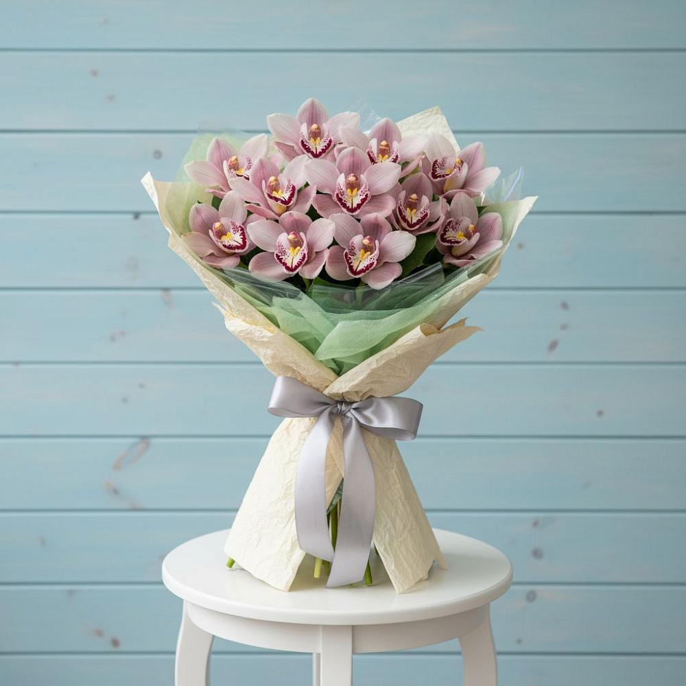 Букет цветов из: Орхидеи и Розы в Горки-8