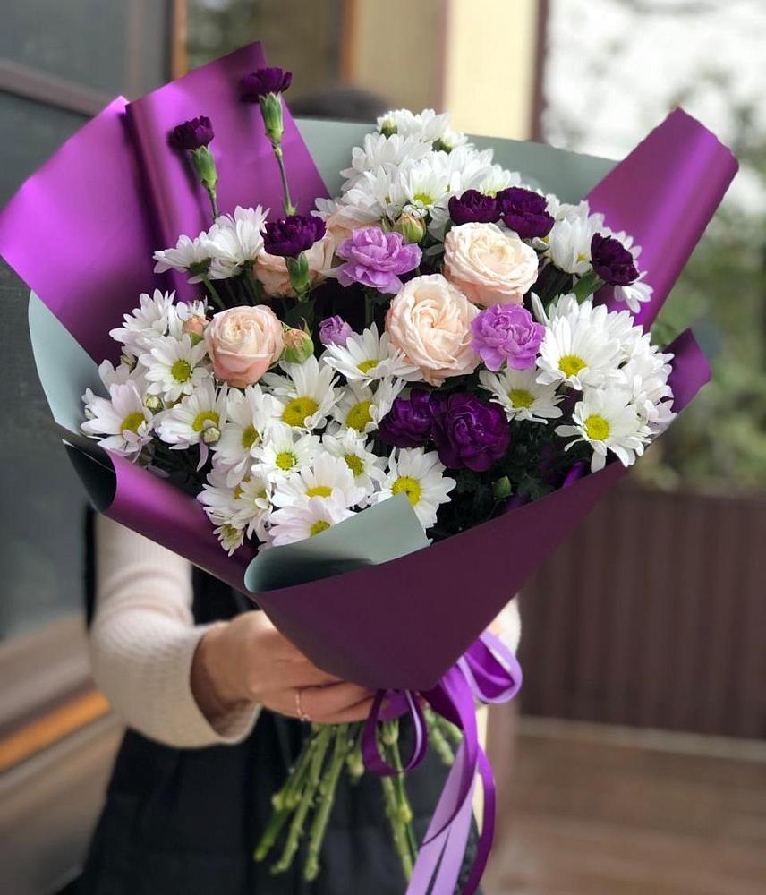 Букет цветов из: Хризантемы, Гвоздики и Розы в Горки-8