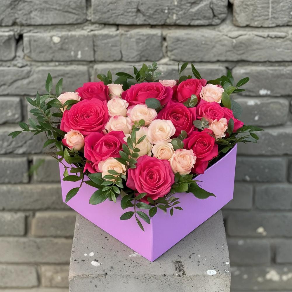 Цветочная композиция из Розы в коробке в Горки-8