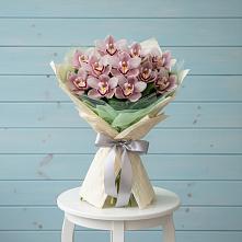 Букет цветов из:  Орхидеи и Розы в Горки-8