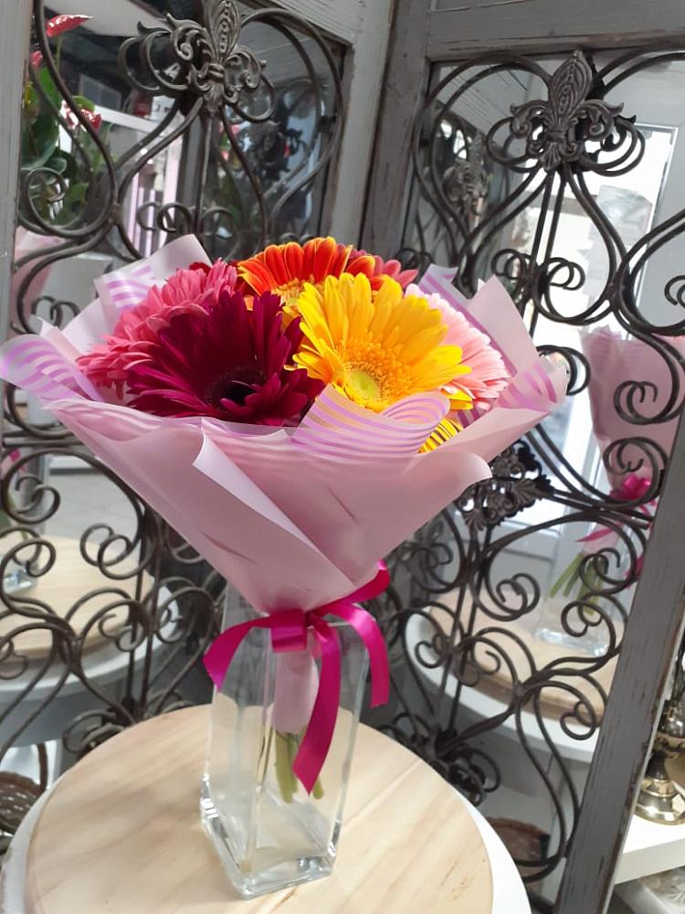 Букет цветов из: Герберы в Горки-8