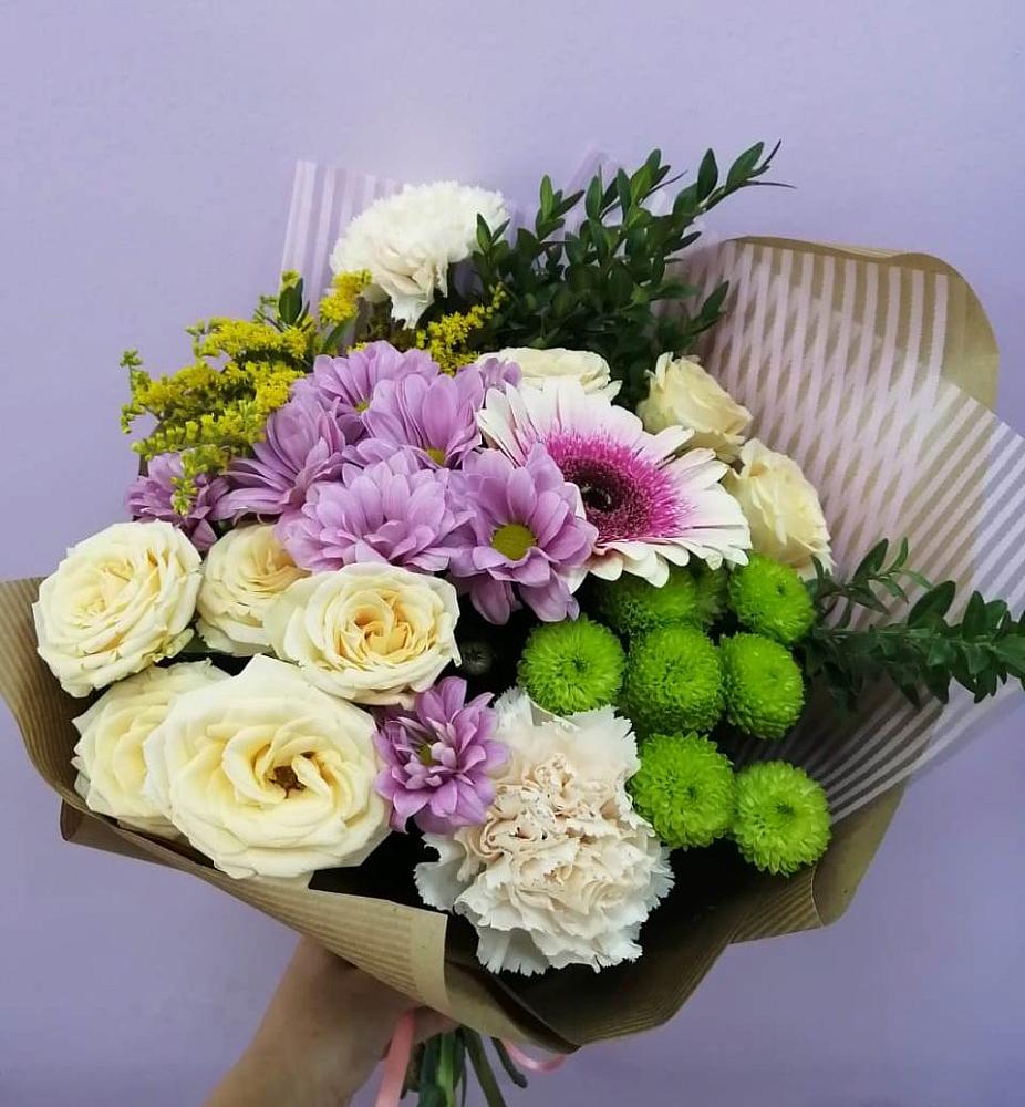 Букет цветов из: Хризантемы, Розы, Гвоздики и Герберы в Горки-8