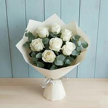 Букет Белые розы в Эвкалипте в Горки-8